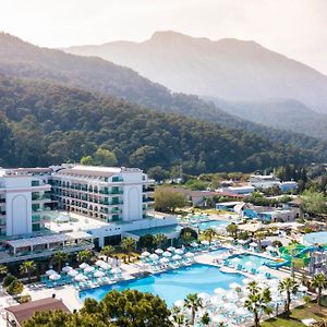 Dosinia Luxury Resort